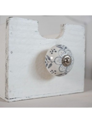 Ручка мебельная White with grey roses 4 см